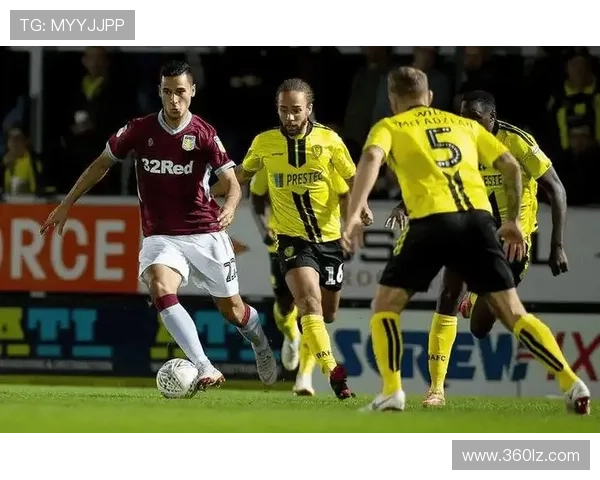 阿德莱德联四球胜穆尼斯任意球